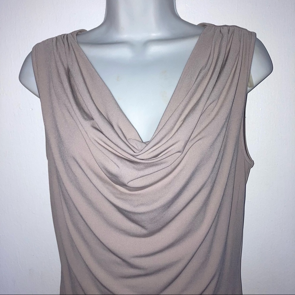 Carmen Marc Valvo Stretch Drape Front Sleeveless Gray Top S* - Picture 2 of 5